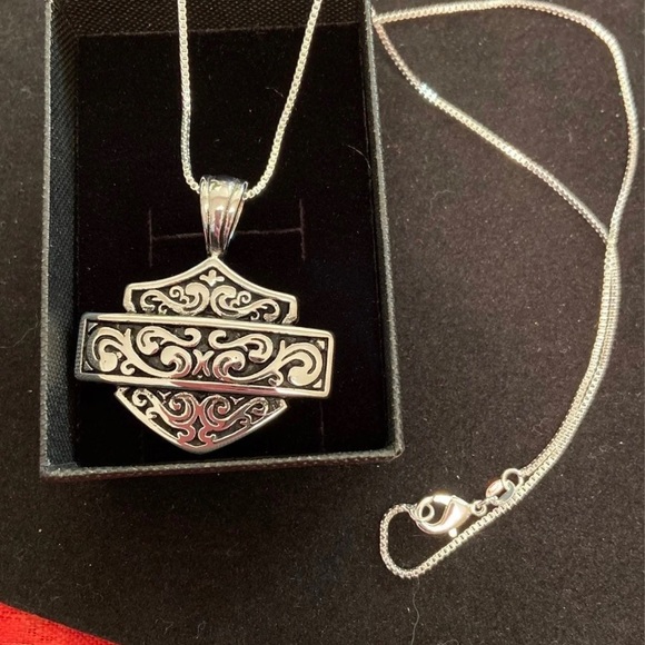 - HD Necklace Christmas Message Card - Picture 4 of 8